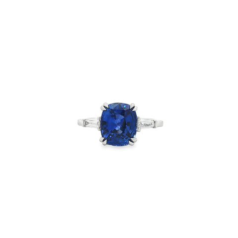 3.82 ct Blue Sapphire & Baguette Diamond Platinum Ring