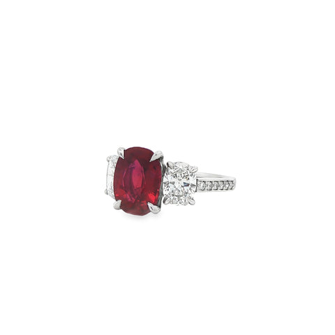 5.03 ct Gubelin Mozambique Oval Ruby & Oval Diamonds in Platinum Three-Stone Ring