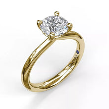 Load image into Gallery viewer, FANA Timeless Round Cut Solitaire Engagement Ring