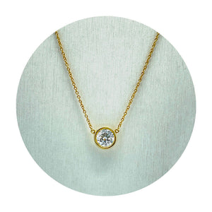 Estate 18K Yellow Gold Tiffany Solitaire Fixed Pendant on a chai