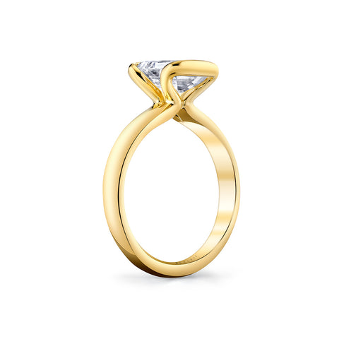 Shell Auranova Sirena Half Bezel Solitaire Engagement Ring - Aureline