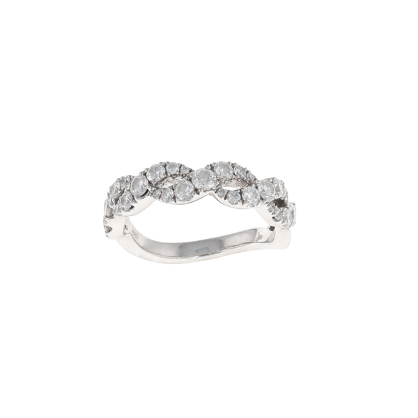 1/2 Way Diamond Twist Band (0.94CTW)