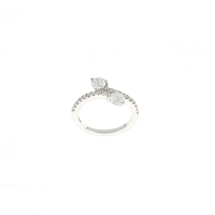 Round Complete Engagement Ring (1.02CTW)