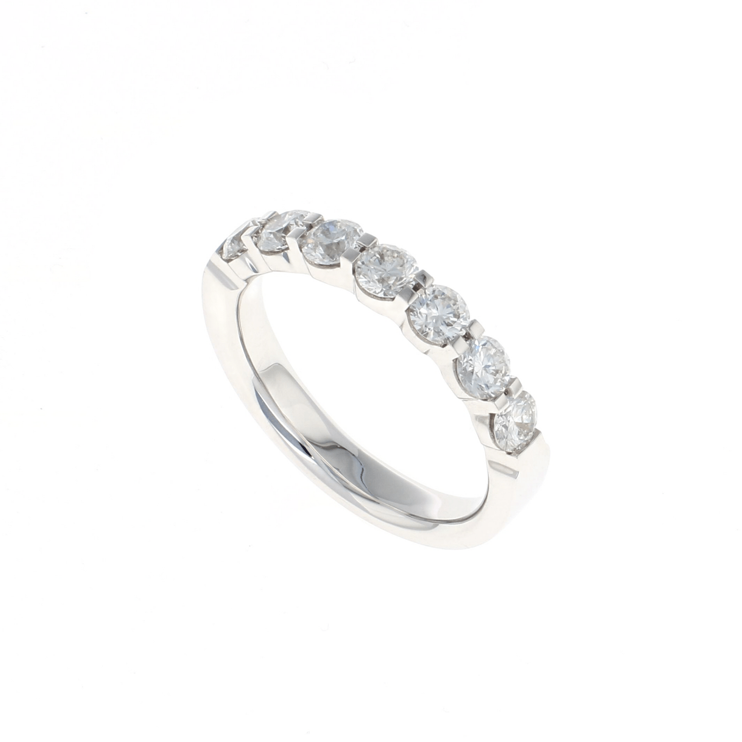 Ladies Shared Prong Platinum Diamond Band (1.07CTW)