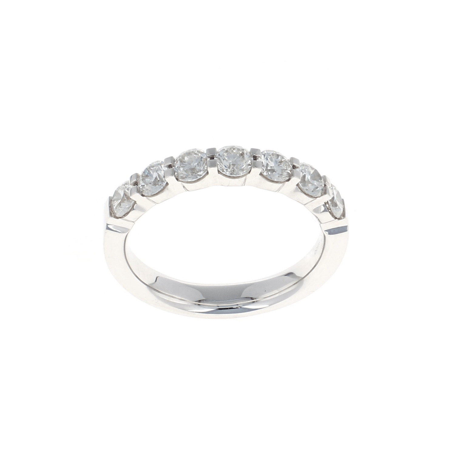Ladies Shared Prong Platinum Diamond Band (1.07CTW)