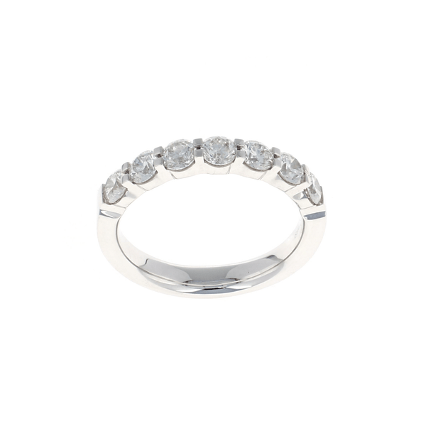 Ladies Shared Prong Platinum Diamond Band (1.07CTW)