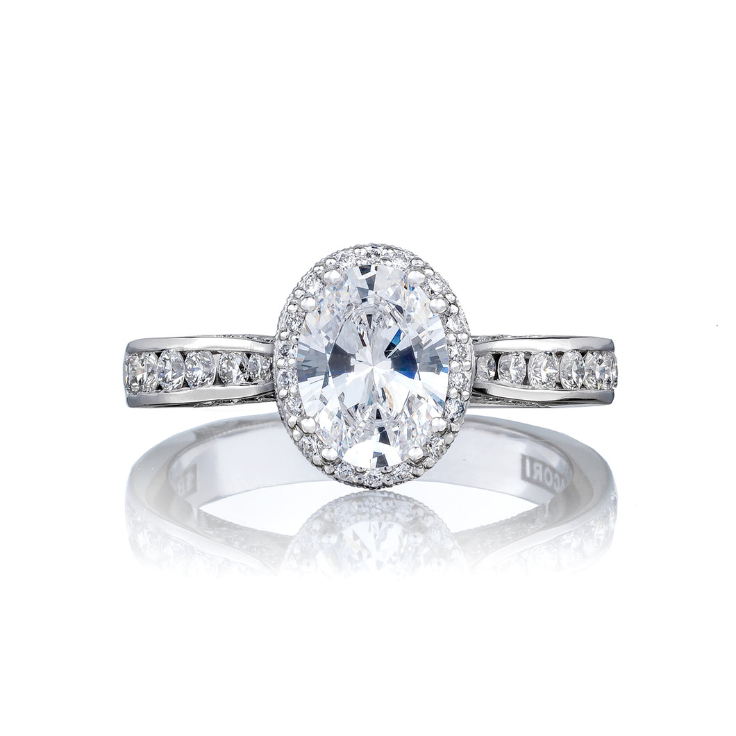Tacori 18k White Gold Dantela Oval Diamond Engagement Ring (0.51 CTW)