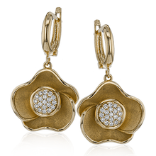 Load image into Gallery viewer, Simon G le2644 Flower Earring in 18k Gold with Diamonds