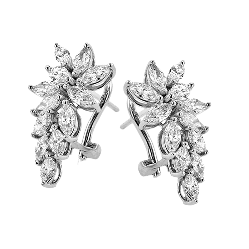 Simon G le4689 Earrings in 18k Gold with Diamonds