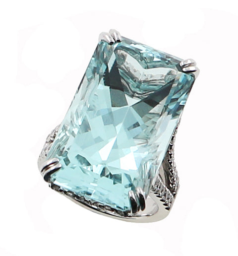 Aquamarine and Diamond Fashion Ring