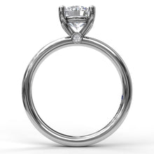 Load image into Gallery viewer, Classic Round Cut Solitaire Engagement Ring