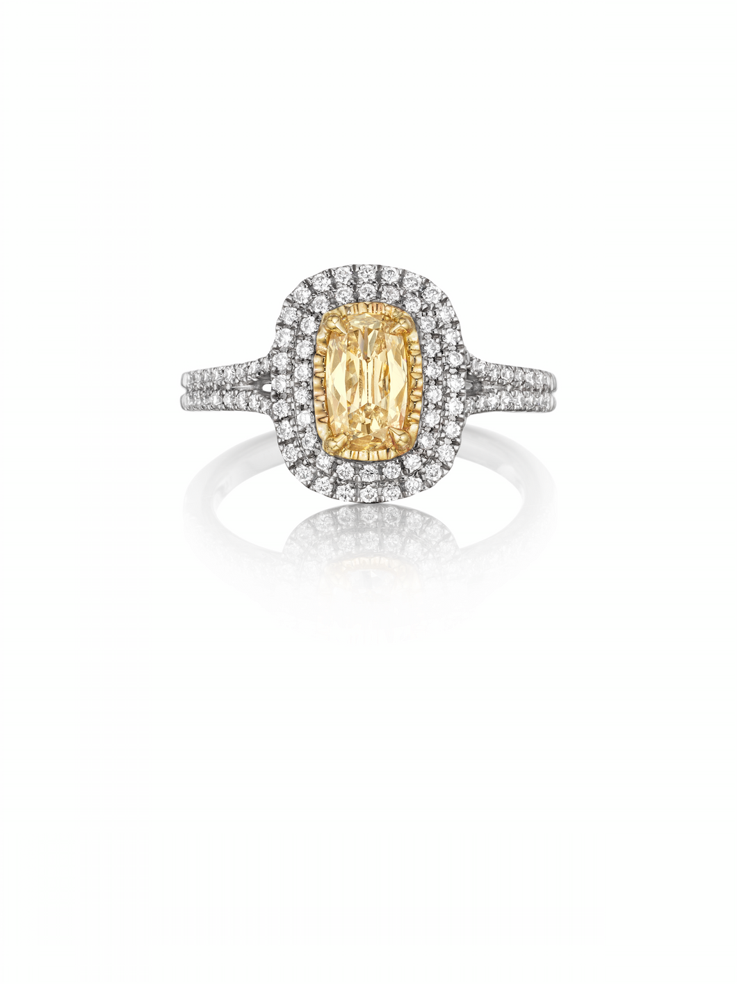 Henri Daussi Cushion Collection Diamond Ring (1.05 CTW)