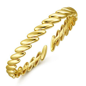 14K Yellow Gold Tilted Bar Cuff Bracelet