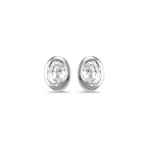 14K White Gold Oval Shaped Diamond Stud Earrings (0.16 CTW)