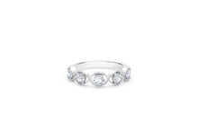 Load image into Gallery viewer, The Forevermark Tribute™ Collection Braided Five Stone Ring